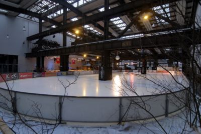 Pressefoto: , 2008 © Jungfräuliche Eisbahn bei der Lokhallen-Eiszeit