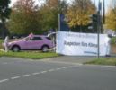 Sonderangebot: Aktion bei Mercedes von Greenpeace