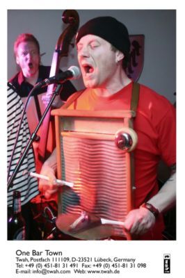 Foto vom Pressemelder: Foto vom Pressemelder , 2012 &copy; One Bar