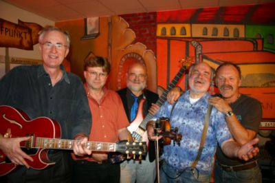 Pressefoto: Pressefoto , 2008 &copy; R&ouml;del-Jazz-Band outen sich als Liebhaber von Dietmars Krautauflauf