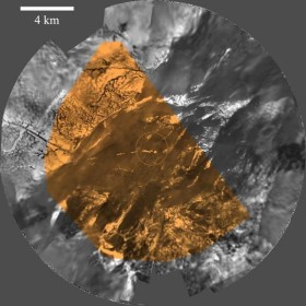MPS/ University of Arizona/ESA/NASA 2005 &copy; Landezone des Satelliten
