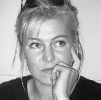 Nottbohm 2006 &copy; Portrait der K&uuml;nstlerin Petra R&ouml;s-Nickel