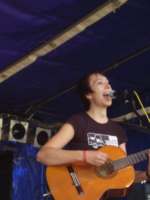 Porth , 2006 &copy; Den musikalischen Anfang machte Jana Ballenthien mit eigenen und auch gecoverten Songs.