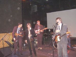 Porth , 2006 &copy; "French fonque connection" besteht aus den sechs Musikern Tim Hoheisel, Klaus Heidenreich, Ulf Nolte, J&ouml;rn Szkriepitz, Christian Struck und Tim Dudek. Die ersten vier Genannten sind die Musiker auf dem Bild von links nach rechts.