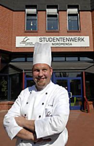 Studentenwerk G&ouml;ttingen , 2006 &copy; Claas Visser, K&uuml;chenleiter der Nordmensa