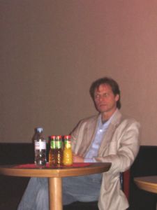 Porth , 2006 &copy; Klaus Plaisir vertrat die Stadtwerke und sprach sich f&uuml;r weitergehendes Energiesparen aus.