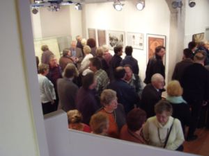 Porth , 2006 &copy; Die Ausstellungser&ouml;ffnung war sehr gut besucht.
