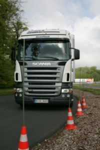 Pressefoto Scania , 2006 © Beispiel für ein praktische Fahrprüfung beim letztjährigen Wettbewerb.