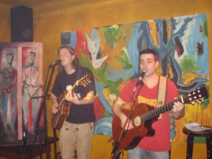 Porth , 2007 &copy; Das Jam-Duo am Freitag. Jess spielte zusammen mit Philipp von Spieltrieb.