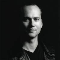 Pressefoto , 2007 &copy; Oliver Steller pr&auml;sentierte mit seinen beiden Begleitern diesesmal H&ouml;lderlin.