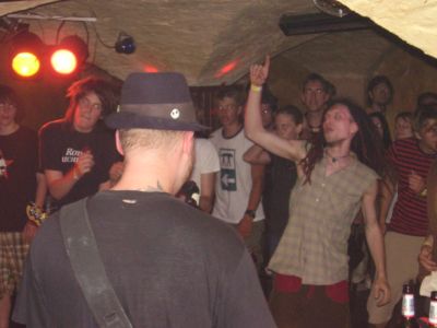 Porth , 2007 &copy; Tetrafuck machte richtig Stimmung. Das Publikum tanzte begeistert mit.