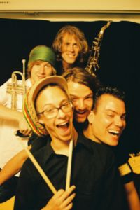 2007 , &copy; 0