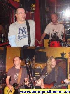 Pressefoto: Porth , 2007 &copy; Ich und Fotos machen. Von "Nancy and I" habe ich noch nicht einmal ein Bandfoto hingekriegt. Sie m&uuml;ssen sich mit der Collage begn&uuml;gen.