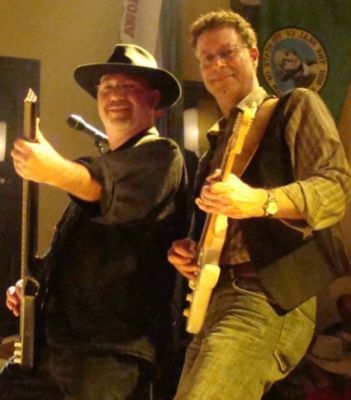 Pressefoto: Pressefoto , 2008 &copy; Am Ausfalltag des Februar kommen die beiden Amerikaner Helt Oncale & Bob Barnett in den Cornpickers, um den amerikanischen Stil der Countrymusik zu zeigen.