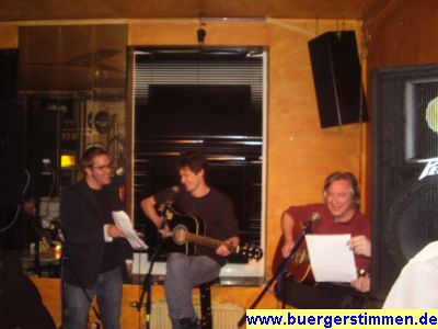 Pressefoto: Porth , 2008 &copy; Extra f&uuml;r den Auftritt von R&uuml;diger Bierhorst wurde das Lied "R&uuml;di, das ist schlecht f&uuml;r mich!" uraufgef&uuml;hrt - gesungen nach der R&uuml;diger Bierhorst Melodie "N&ouml;, sowas mach ich nicht".