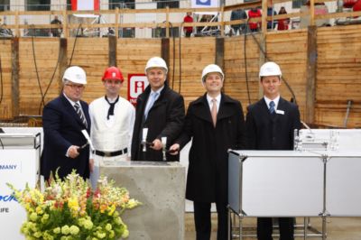 Pressefoto: Pressefoto , 2008 &copy; Grundsteinlegung f&uuml;r das Kompetenzzentrum f&uuml;r Medizintechnik in Berlin in Anwesenheit vom Berliner B&uuml;rgermeister Klaus Wowereit