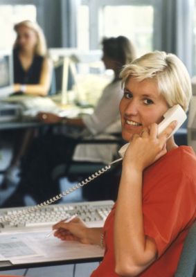 Pressefoto: Pressefoto , 2008 &copy; Die meisten Fragen k&ouml;nnen die freundlichen Mitarbeitern schon am Telefon beantworten.
