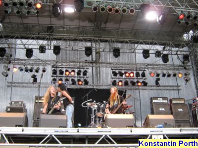 Pressefoto: , 2009 &copy; 19 Cripper Im Duett mit Gitarristen.JPG