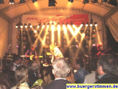 Pressefoto: http://www.buergerstimmen.de/ , 2009 &copy; Manfred Manns Earthband.jpg
