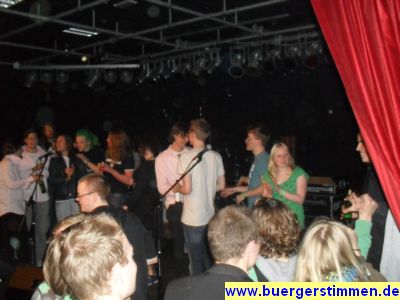 Pressefoto: http://www.buergerstimmen.de/ , 2010 &copy; Alle gratulieren 'Black & Schwarz' zum Sieg beim G&ouml;ttinger Local-Heros-Wettbewerb 2010
