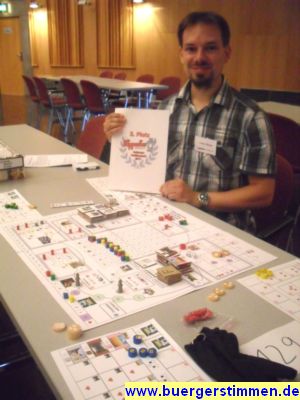 Pressefoto: http://www.buergerstimmen.de/ , 2011 &copy; Aber f&uuml;r die Liebhaber von Langzeitspielen werden Spielideen pr&auml;sentiert, wie zum Beispiel der Prototy Vasall von Volker S&auml;nger