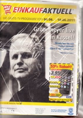 Pressefoto: , 2011 &copy; Das 'Heft' EinkaufAktuell mit Werbebeilagen in seiner Klarssicht-Plastikverpackung. Der Blaue Umweltengel ist unten rechts